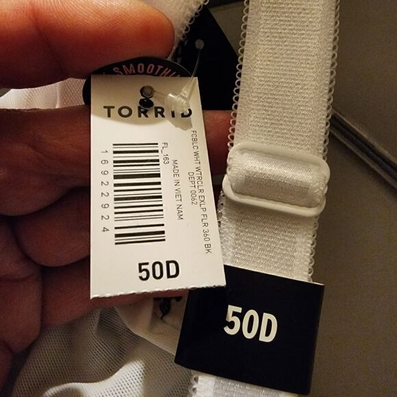 50D Torrid Balconette Bra Back Smoothing Full Coverage Purple Floral Wired Lined - Picture 7 of 8